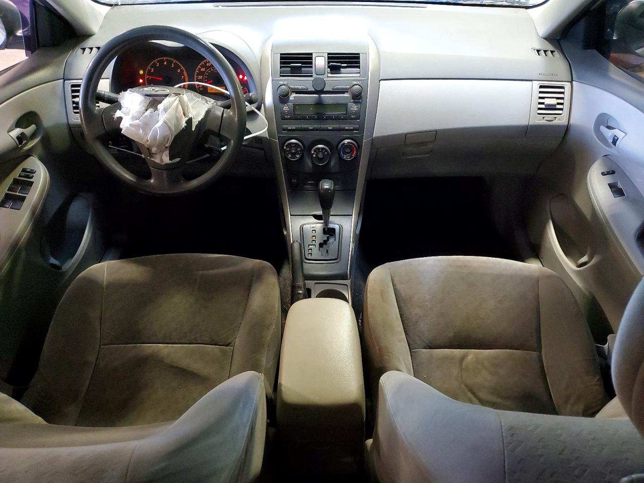 2009 TOYOTA COROLLA LE photo 15