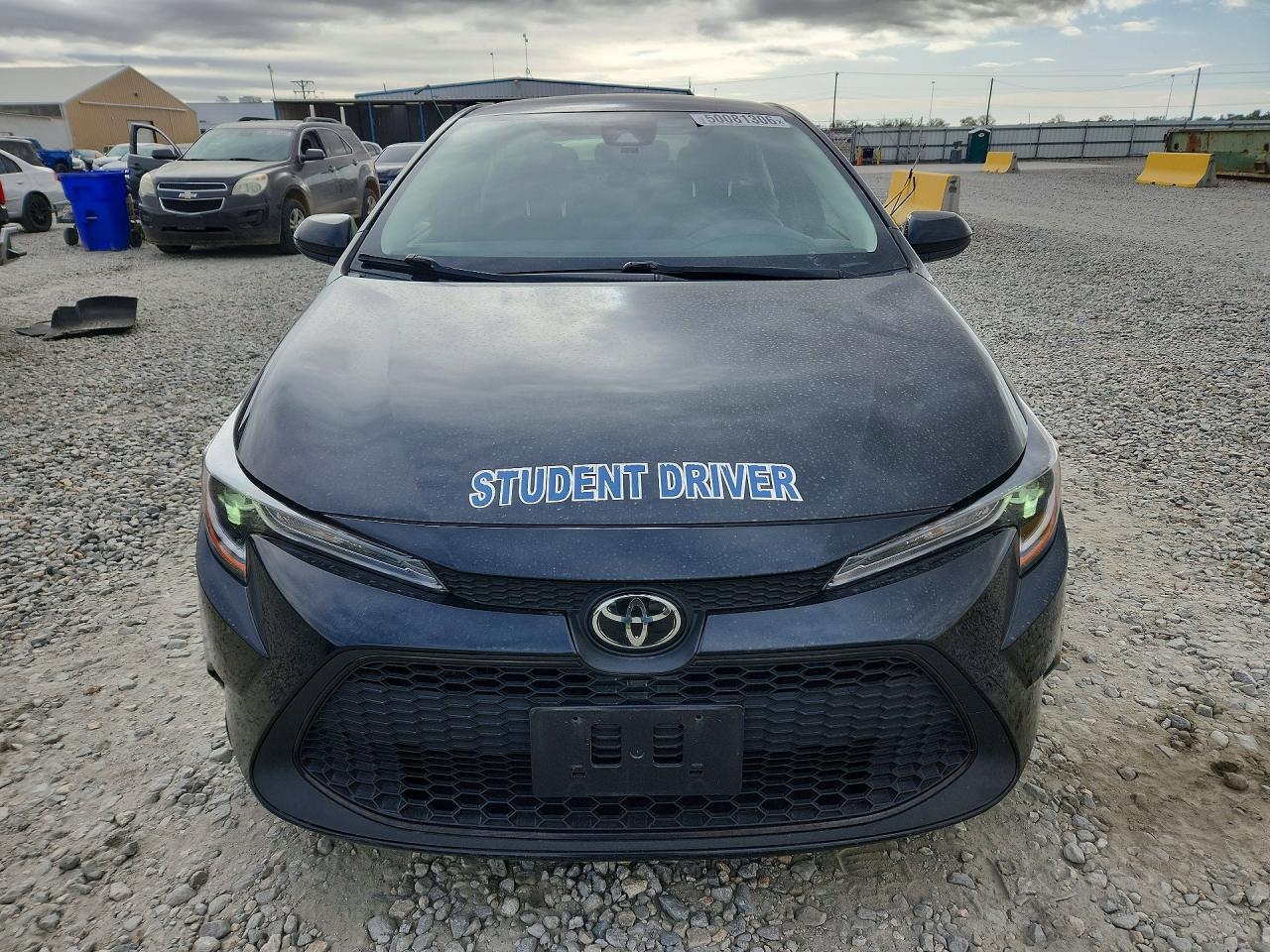2022 TOYOTA COROLLA LE photo 5