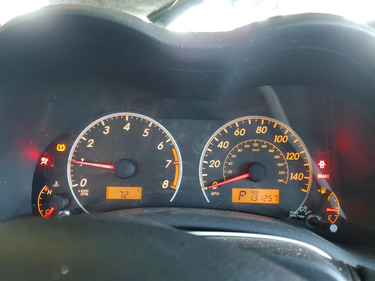 2011 TOYOTA COROLLA LE photo 17