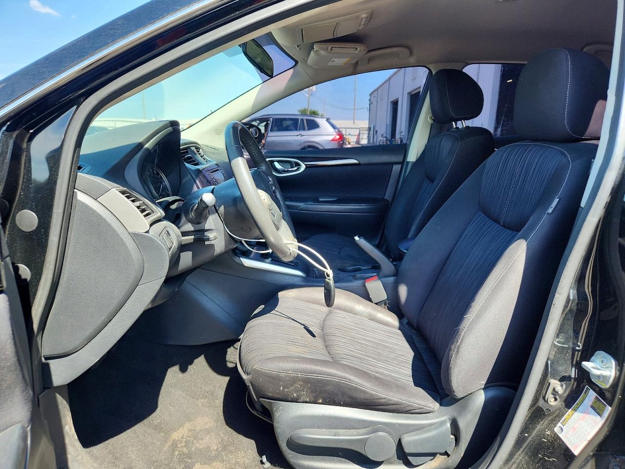 2017 NISSAN SENTRA SV photo 19