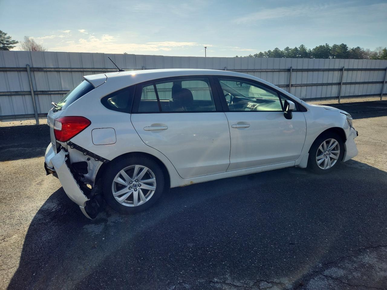 2015 SUBARU IMPREZA PREMIUM photo 3