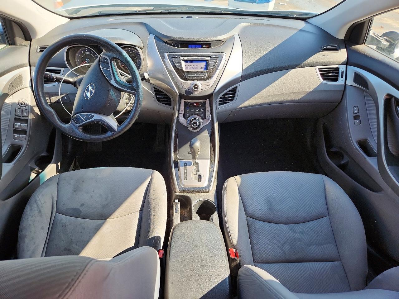 2013 HYUNDAI ELANTRA GLS photo 15