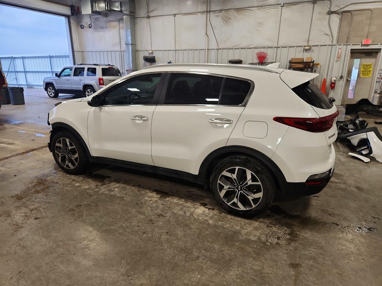 2020 KIA SPORTAGE EX photo 3