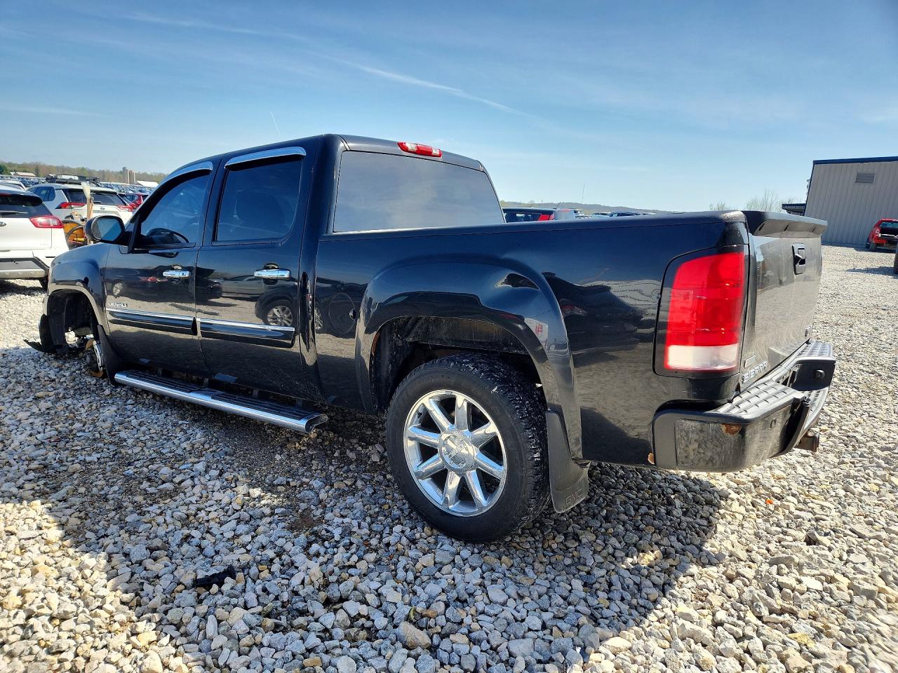 2011 GMC SIERRA K1500 DENALI photo 3