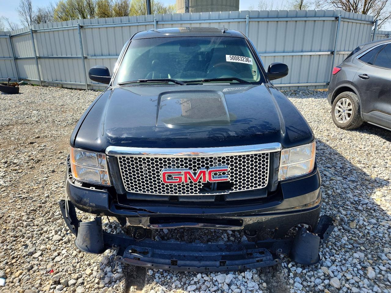 2011 GMC SIERRA K1500 DENALI photo 9