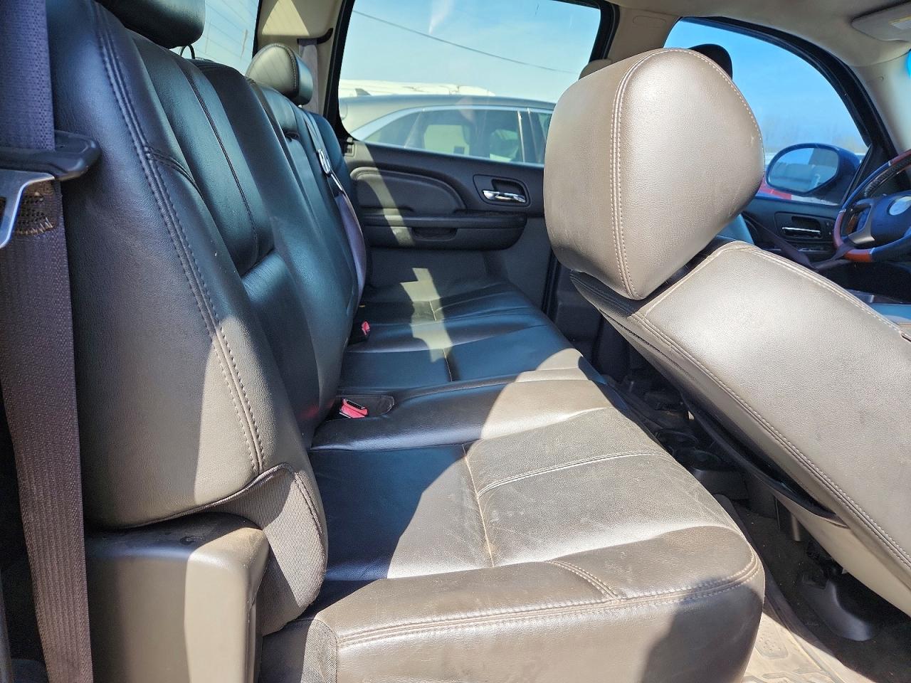 2011 GMC SIERRA K1500 DENALI photo 19