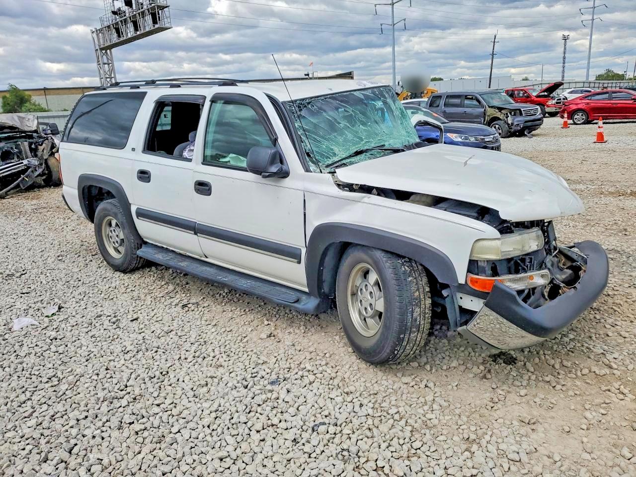 2002 CHEVROLET SUBURBAN C1500 photo 10