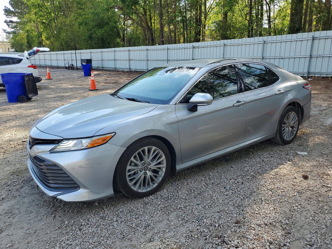 2018 TOYOTA CAMRY