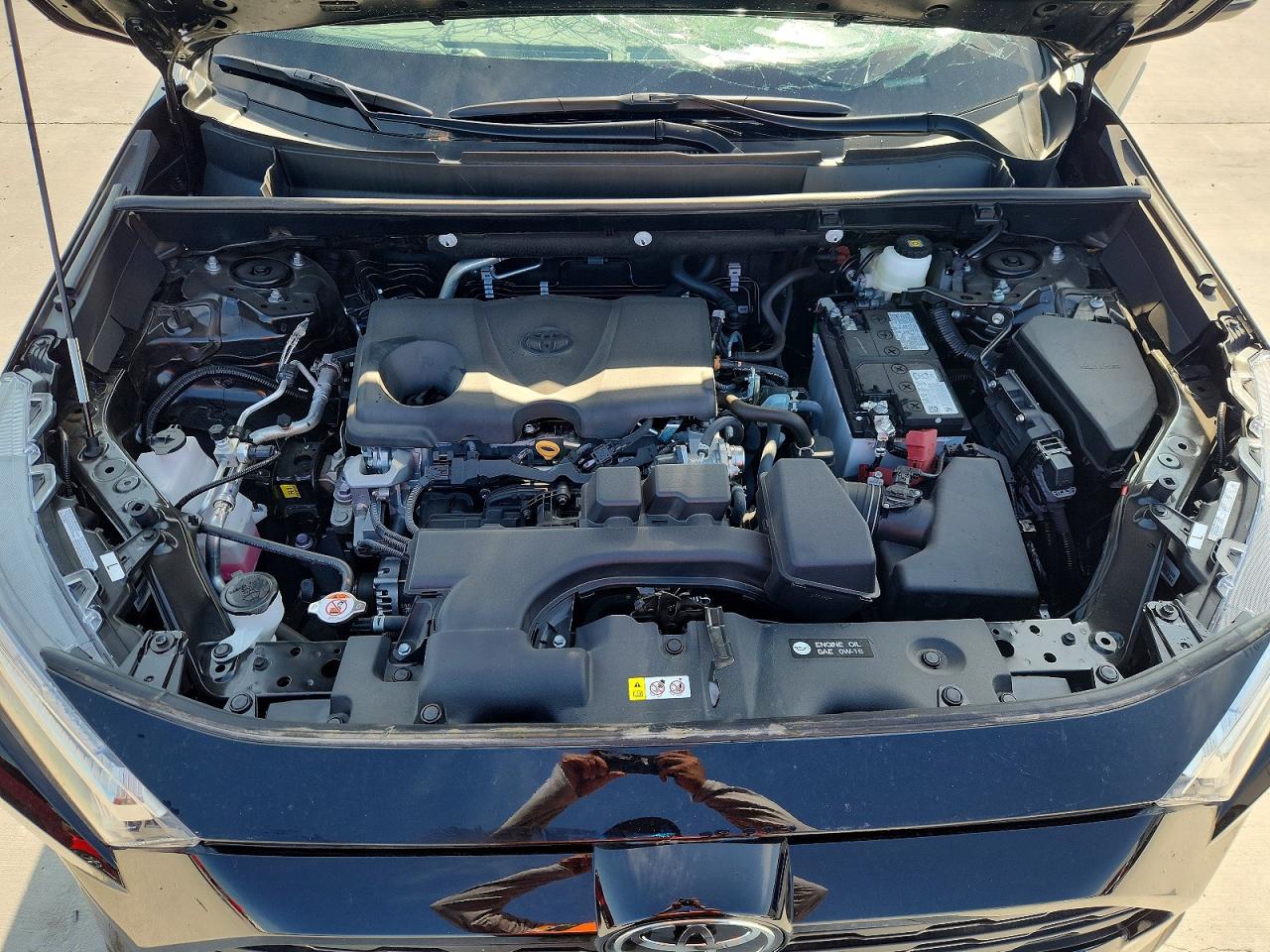 2025 TOYOTA RAV4 XLE PREMIUM photo 34