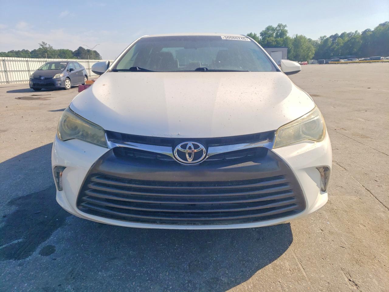 2016 TOYOTA CAMRY LE photo 13