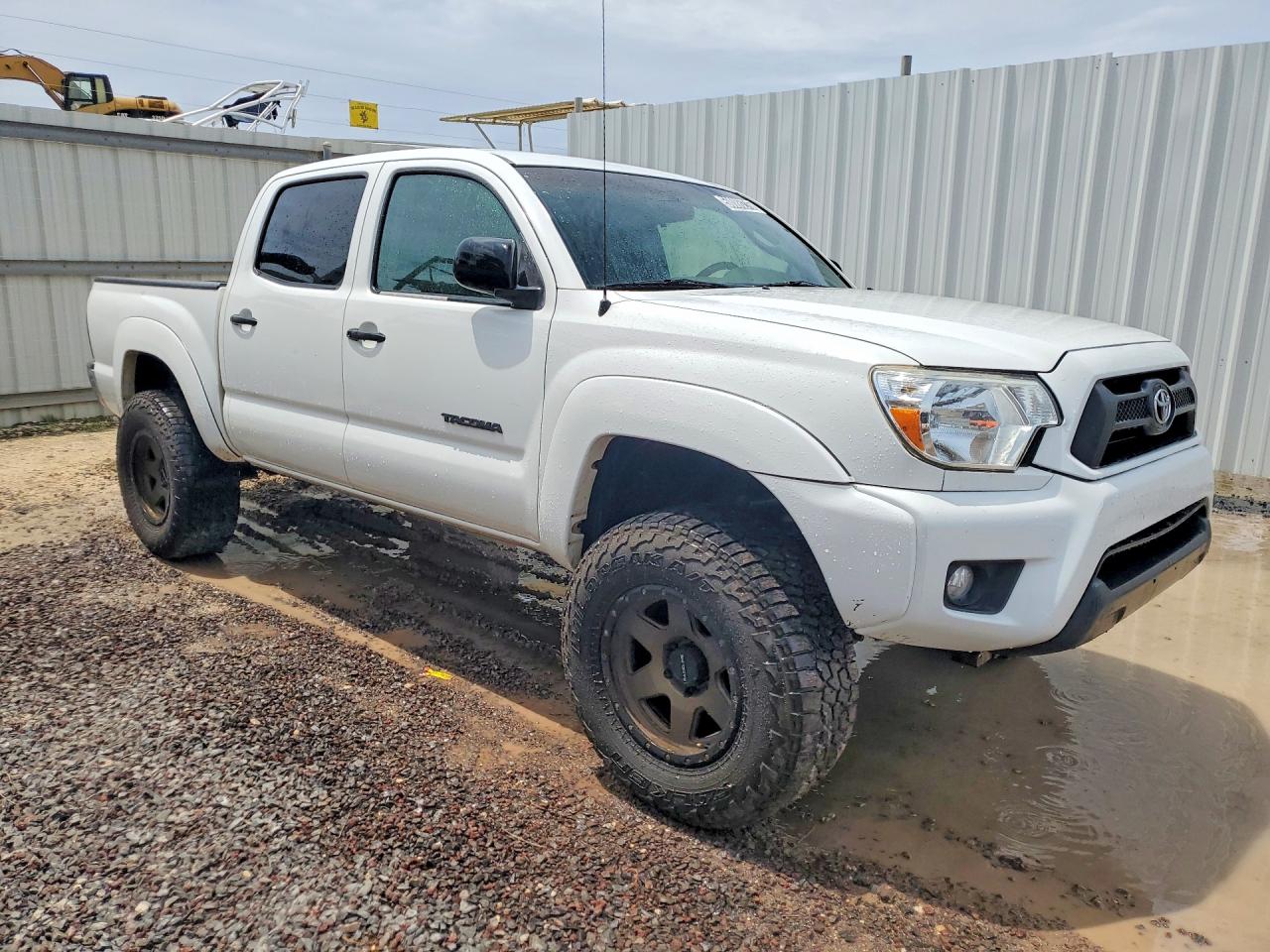 2005 TOYOTA TACOMA DOUBLE CAB PRERUNNER photo 4