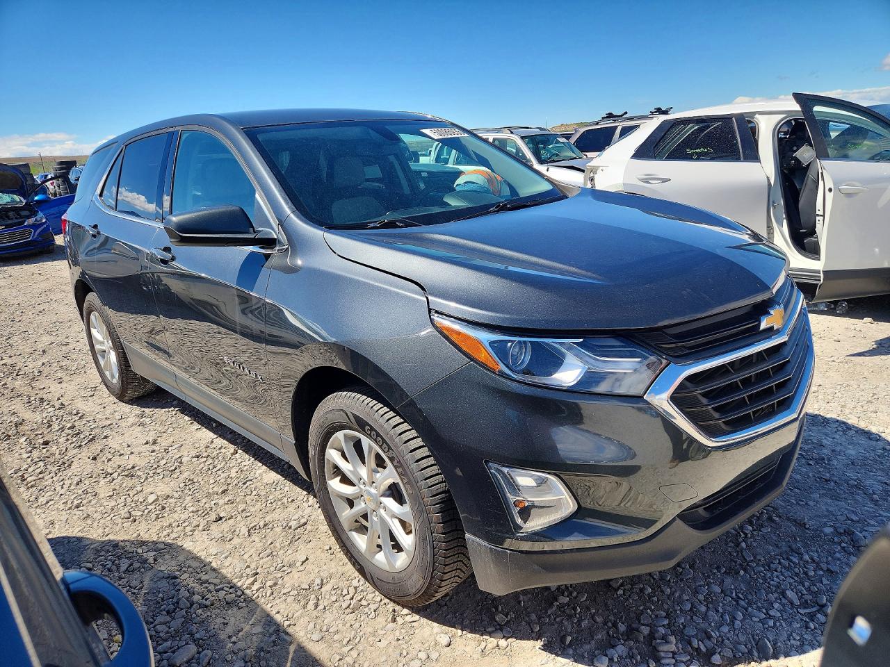 2019 CHEVROLET EQUINOX LT photo 4