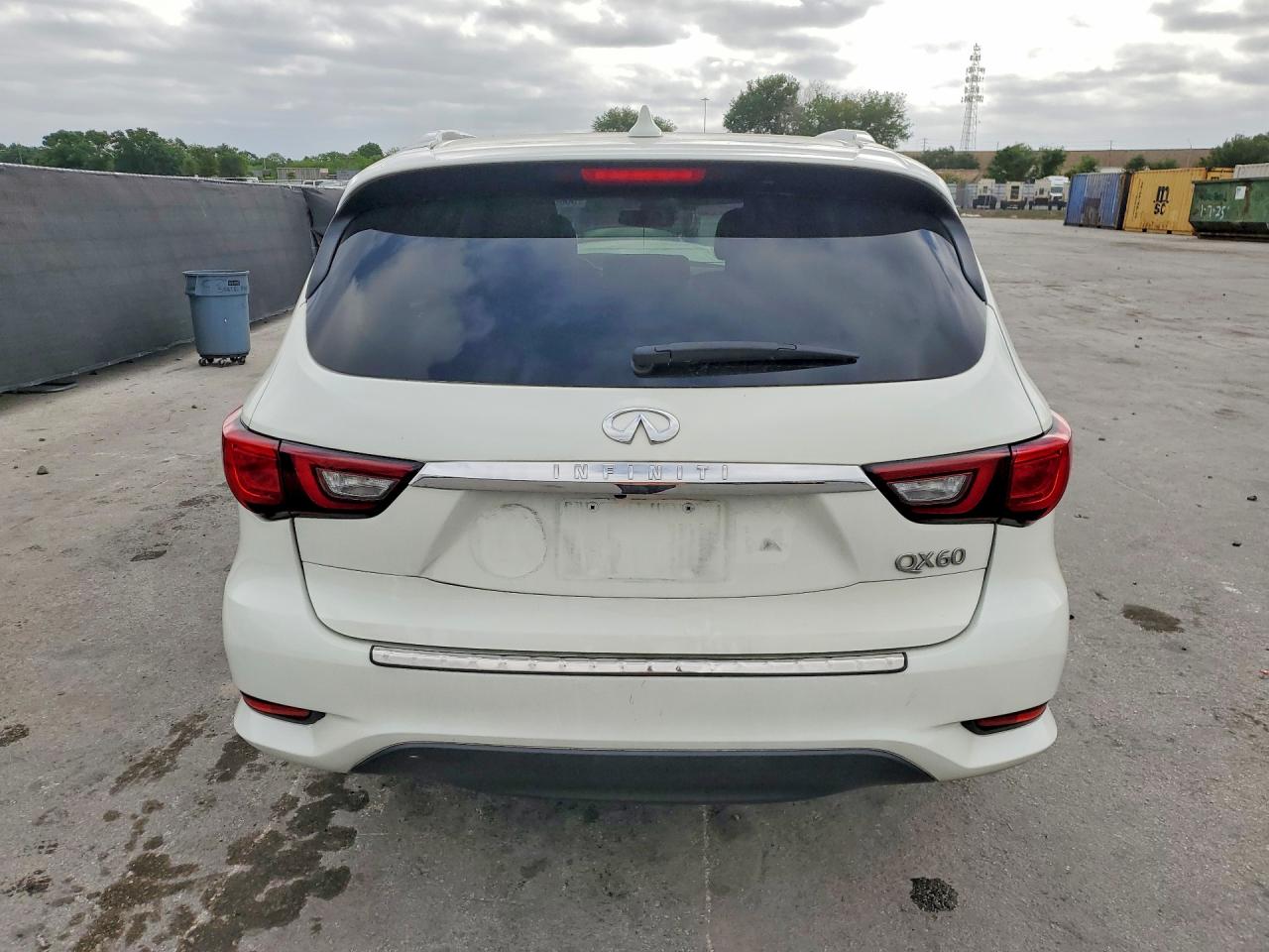 2020 INFINITI QX60 LUXE photo 6