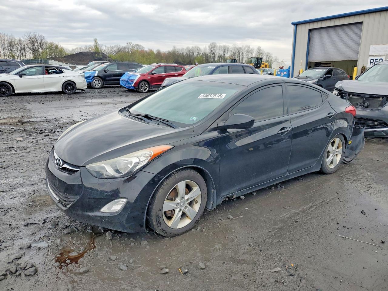 2013 HYUNDAI ELANTRA
