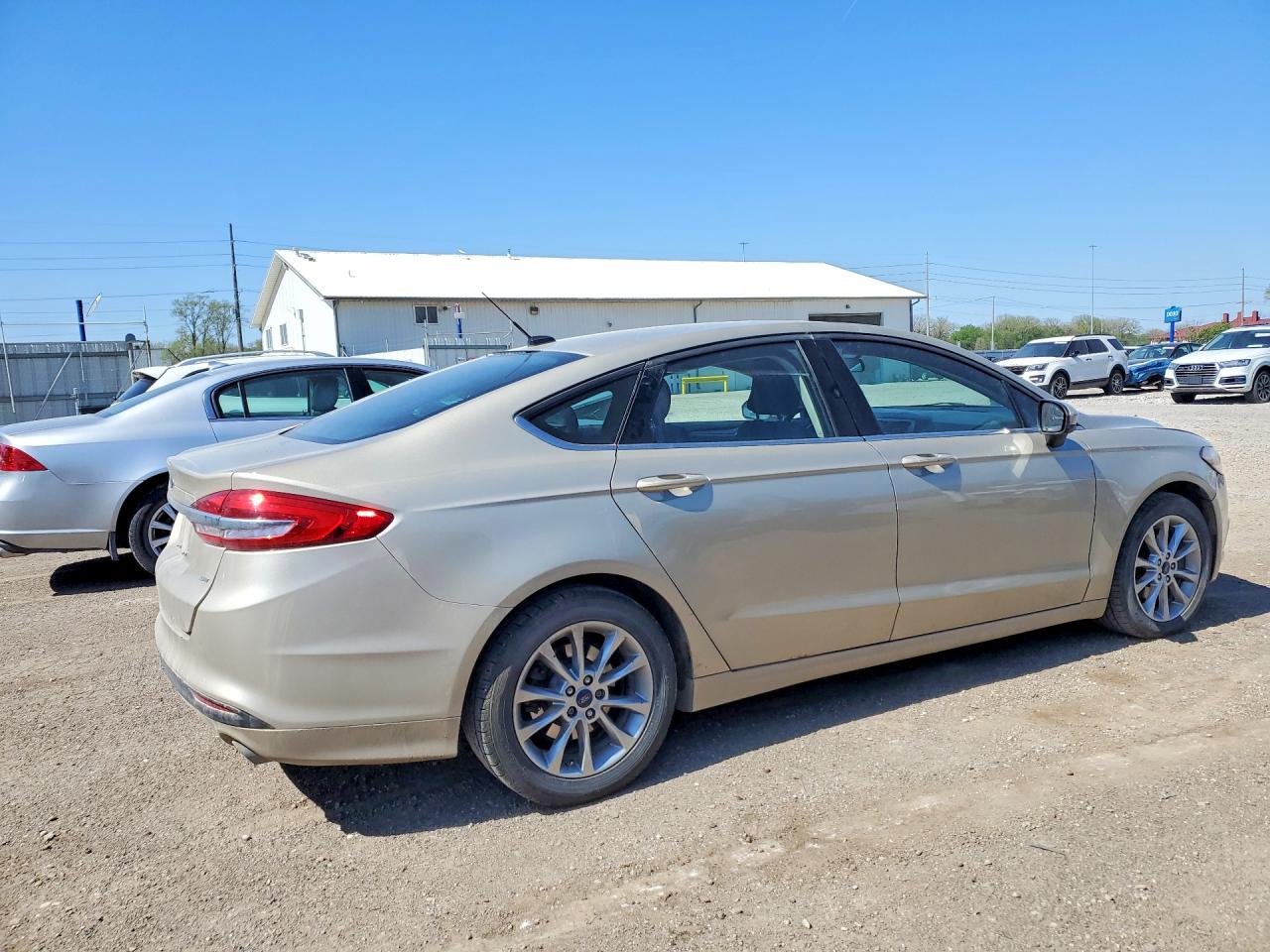 2017 FORD FUSION SE photo 5