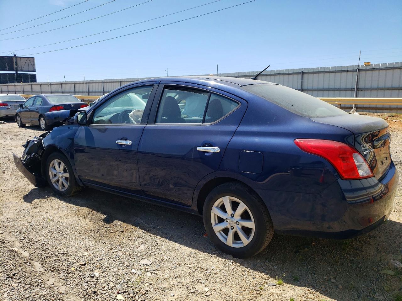 2012 NISSAN VERSA 1.6 S photo 4