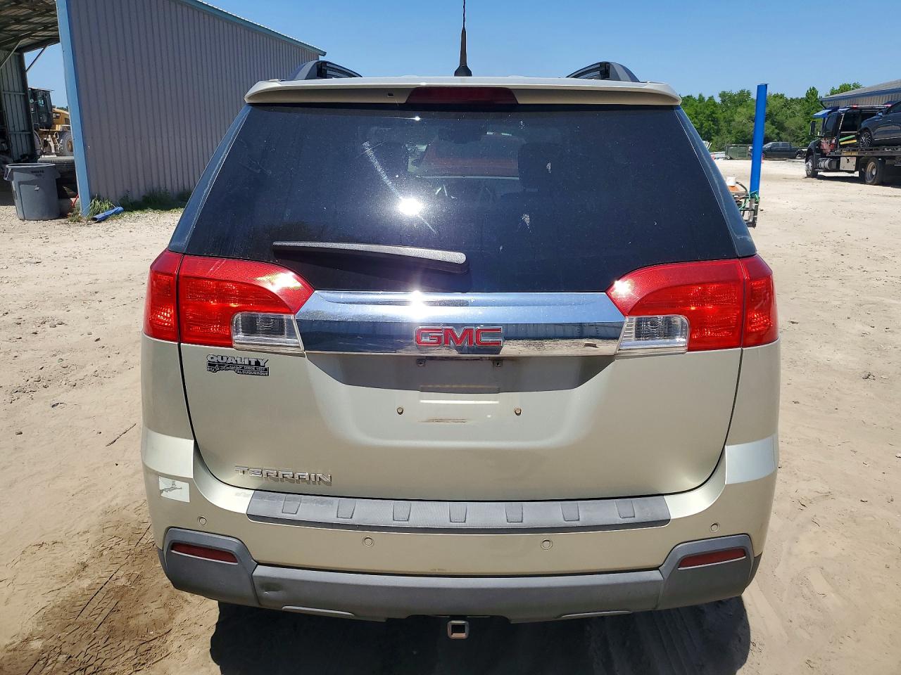 2013 GMC TERRAIN SLE photo 11