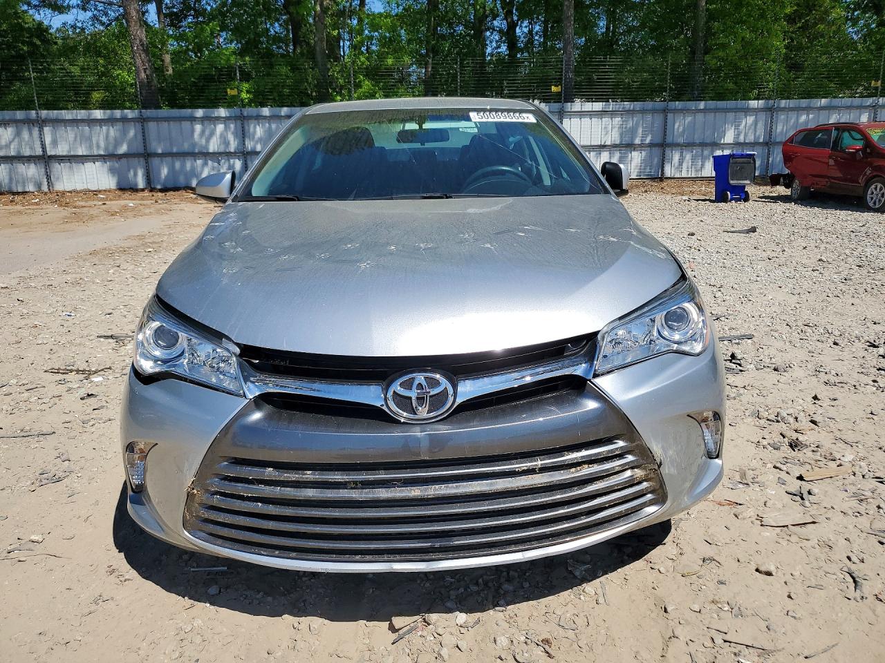 2016 TOYOTA CAMRY LE photo 9