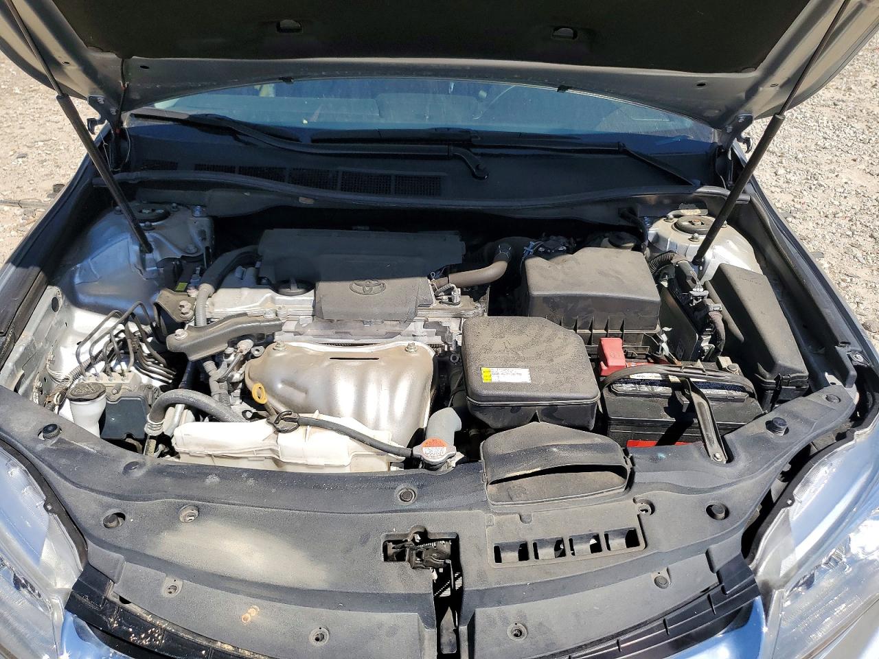 2016 TOYOTA CAMRY LE photo 21