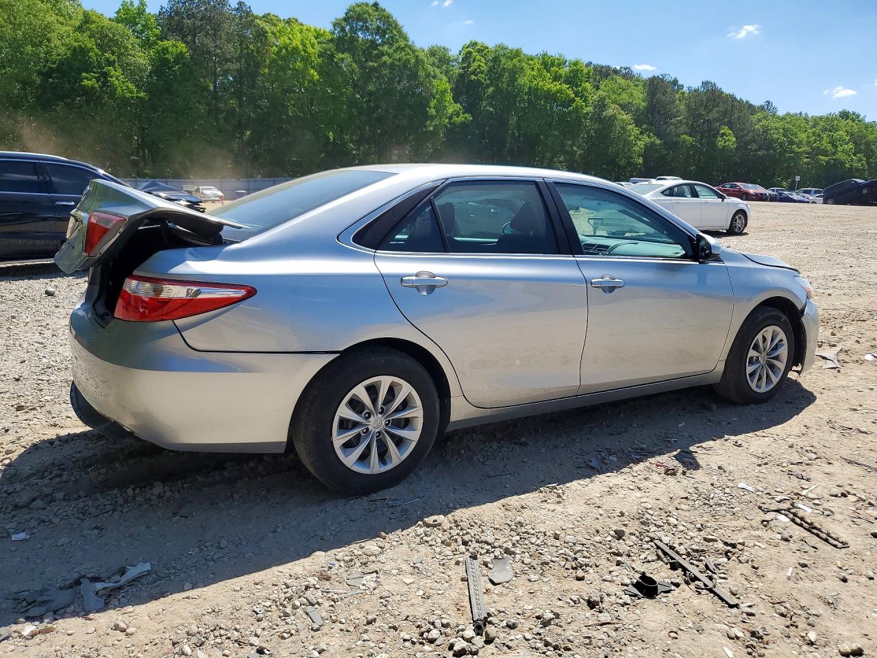 2016 TOYOTA CAMRY LE photo 5