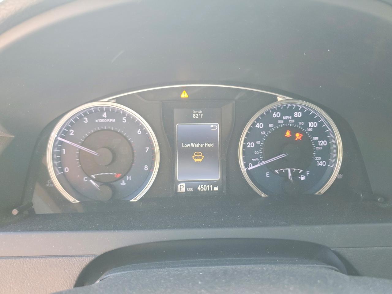 2016 TOYOTA CAMRY LE photo 17