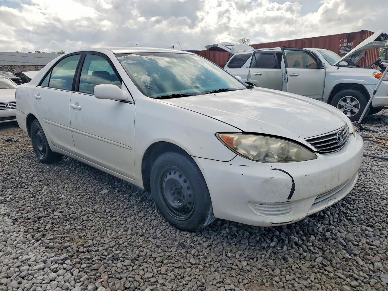 2006 TOYOTA CAMRY LE photo 7