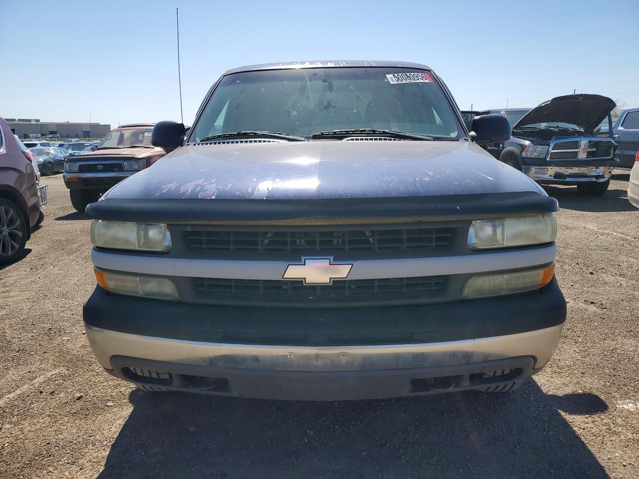 2002 CHEVROLET SILVERADO K1500 photo 9