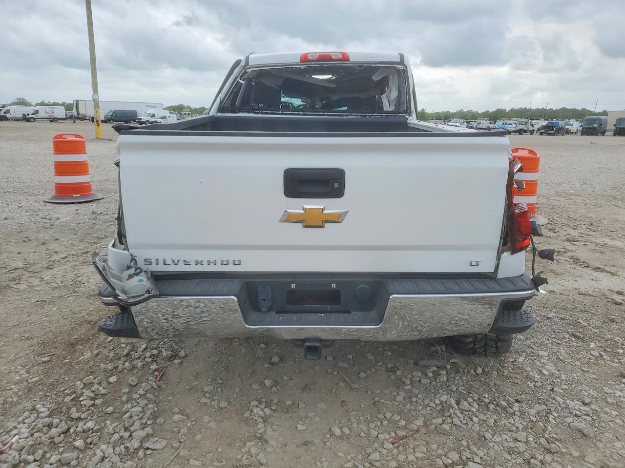 2015 CHEVROLET SILVERADO C1500 LT photo 11