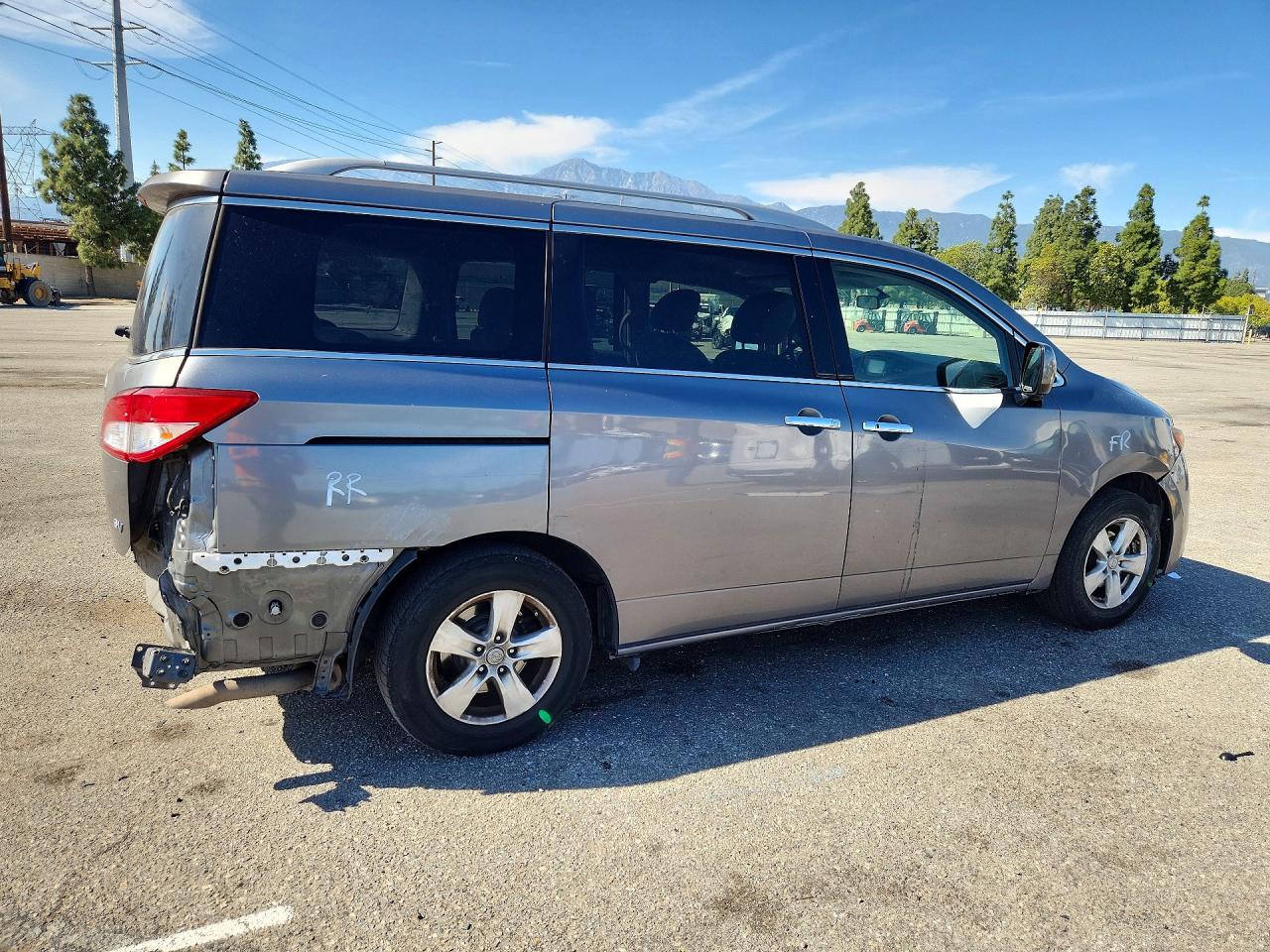 2016 NISSAN QUEST 3.5 SV photo 5