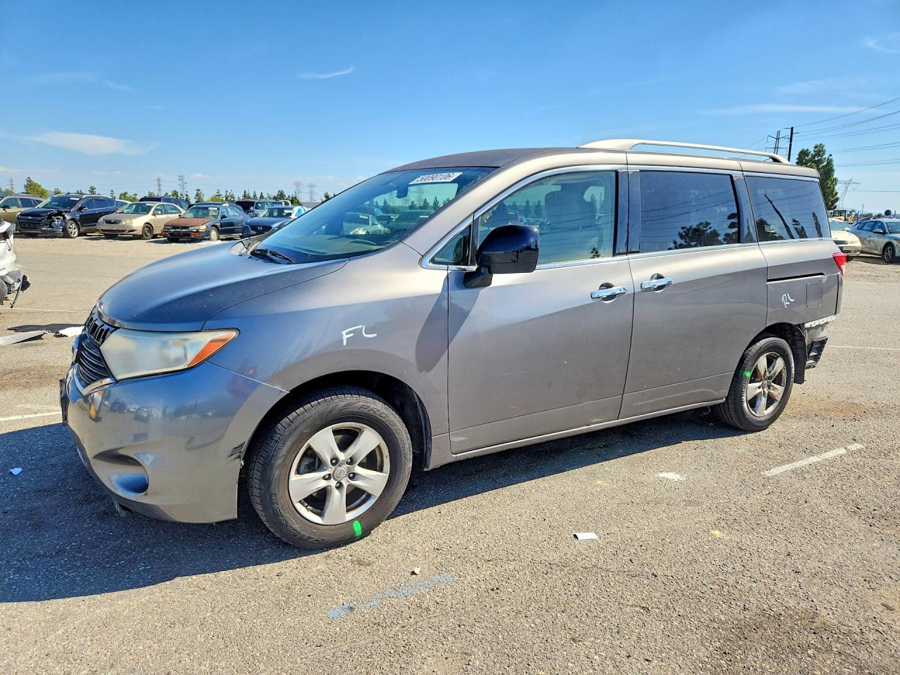 2016 NISSAN QUEST