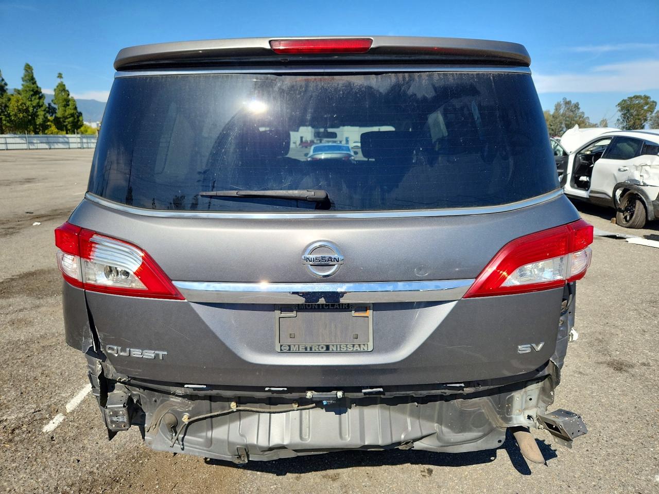 2016 NISSAN QUEST 3.5 SV photo 11