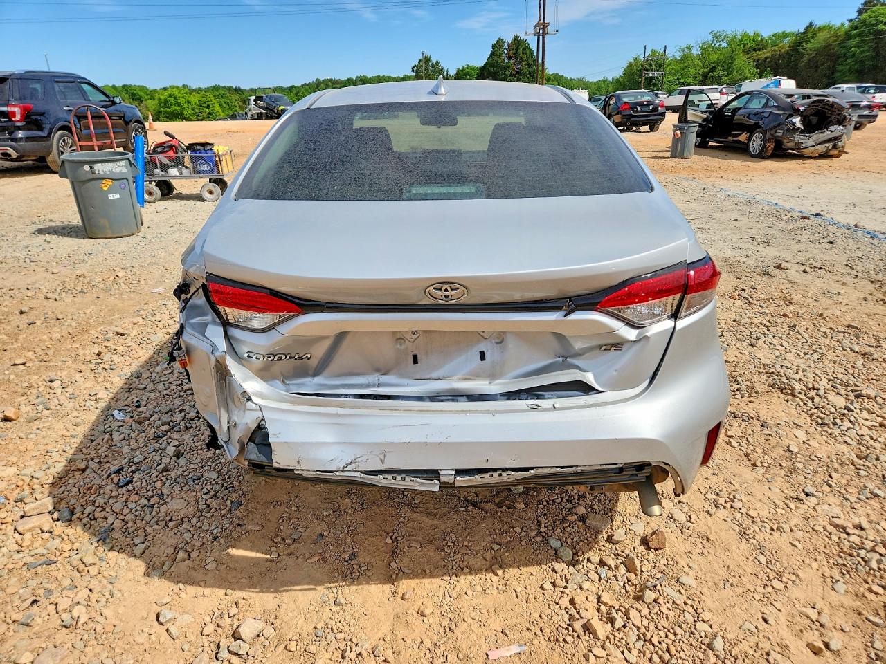2024 TOYOTA COROLLA LE photo 11