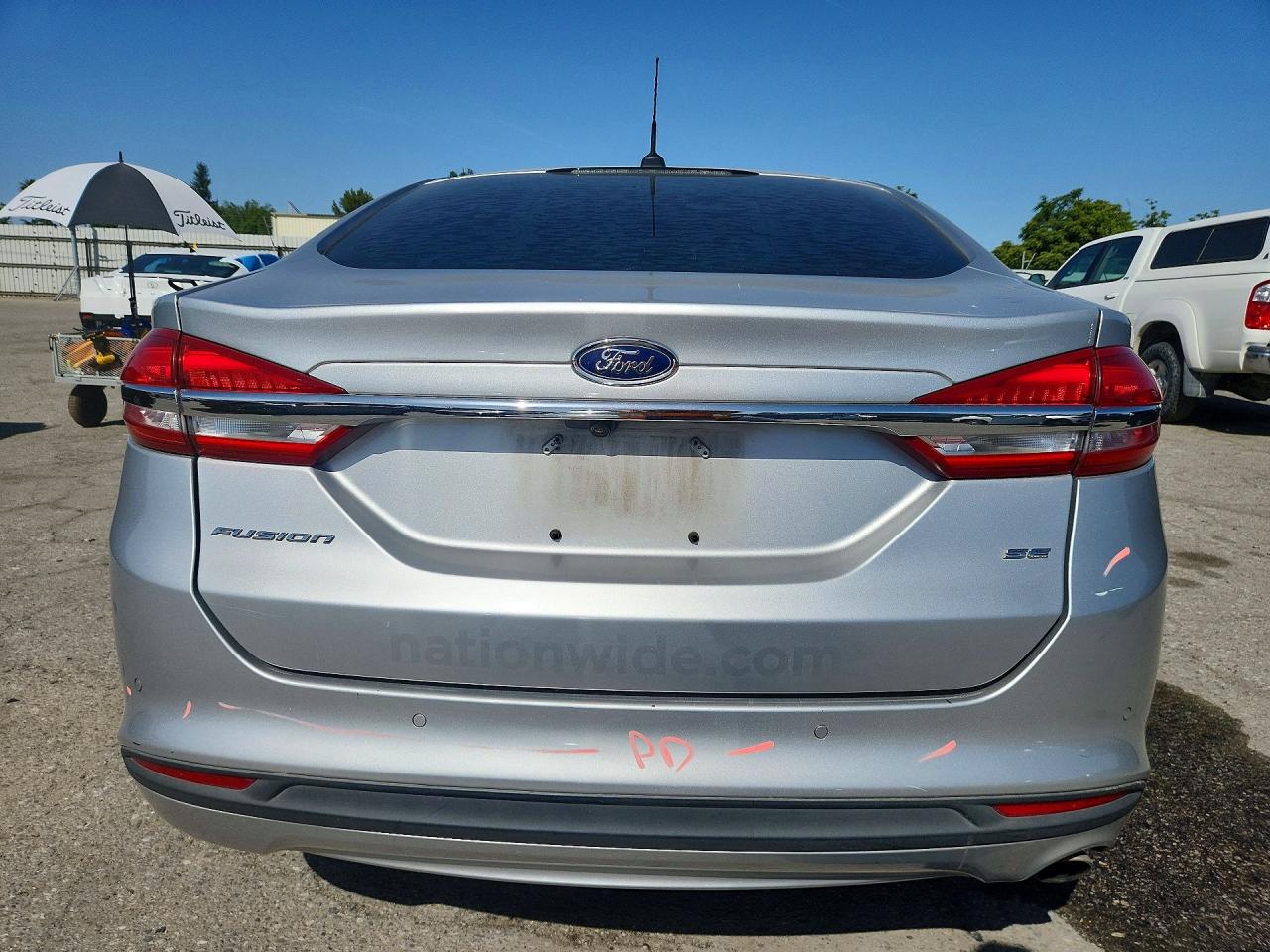 2017 FORD FUSION SE photo 11