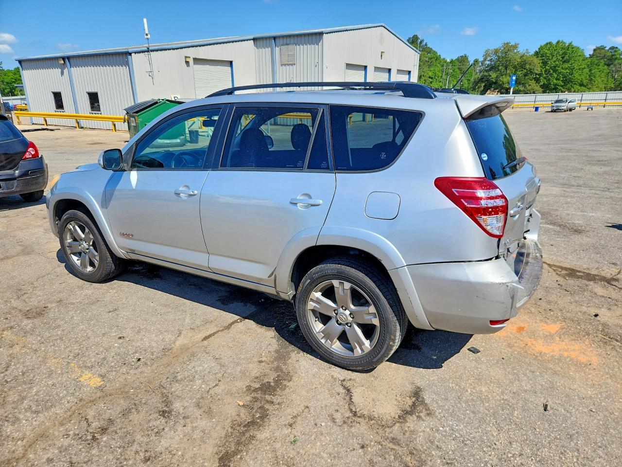 2010 TOYOTA RAV4 SPORT photo 2