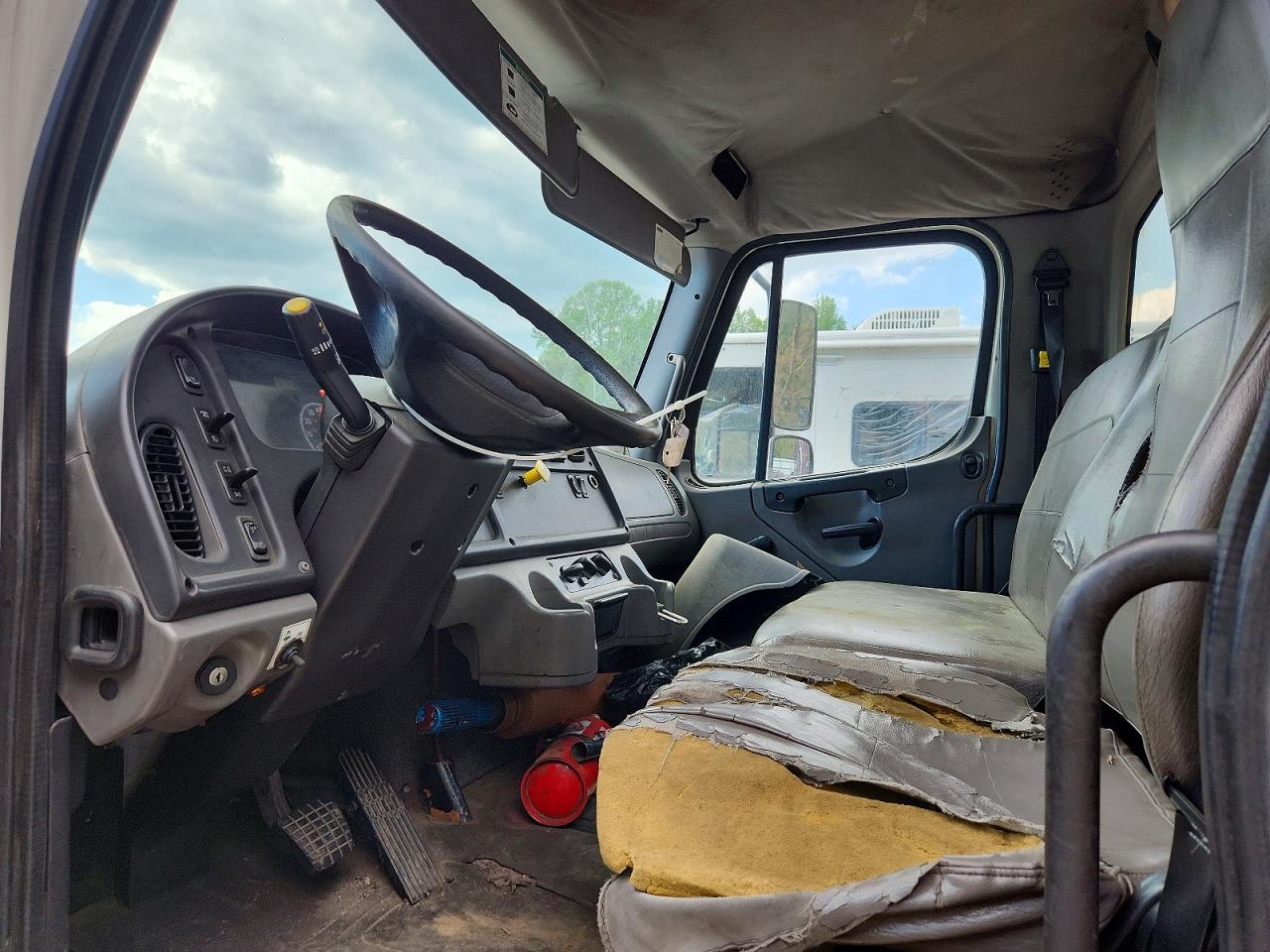 2015 FREIGHTLINER M2 106 MEDIUM DUTY photo 7