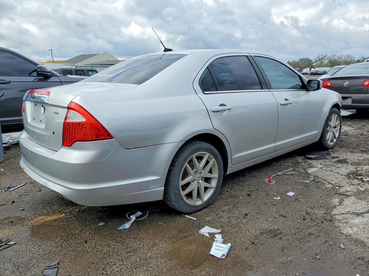 2012 FORD FUSION SEL photo 3
