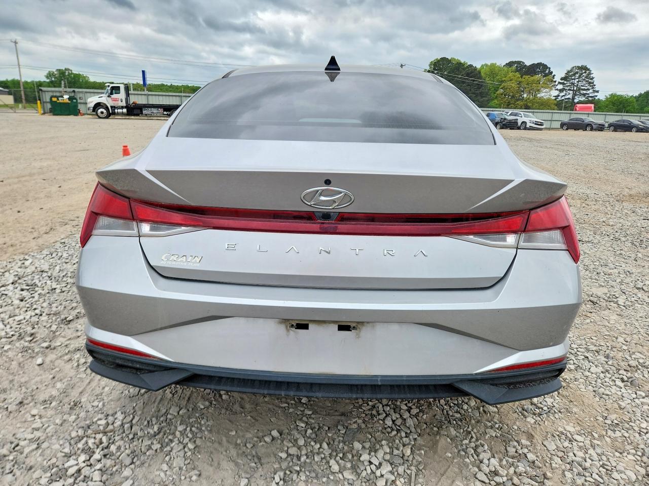 2022 HYUNDAI ELANTRA SEL photo 11
