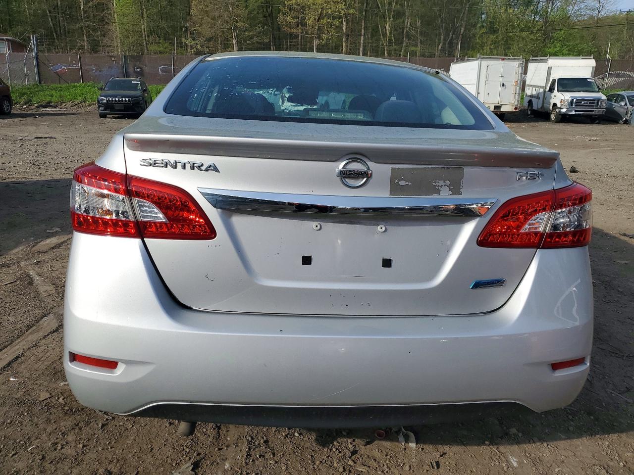 2013 NISSAN SENTRA S photo 11
