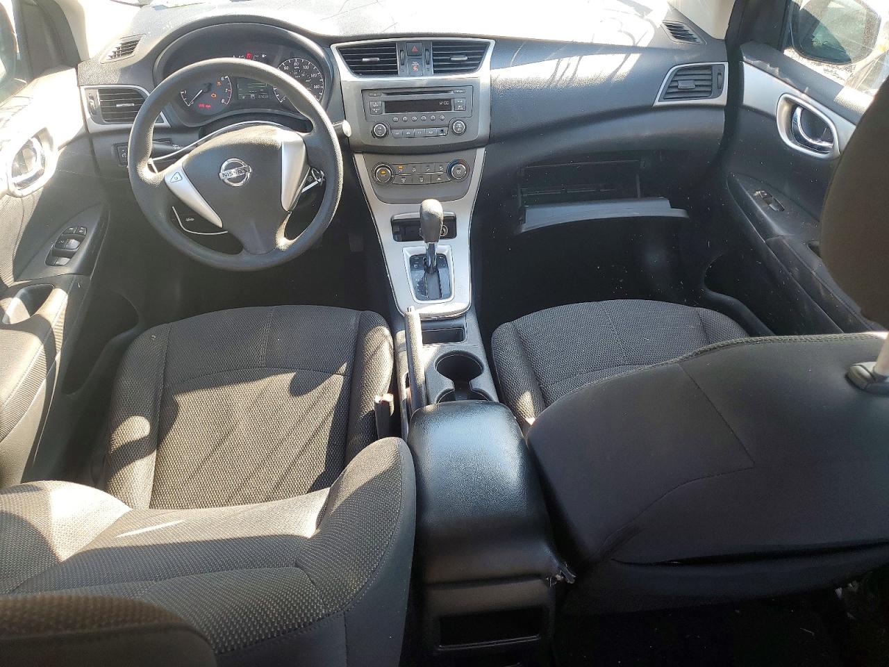 2013 NISSAN SENTRA S photo 15