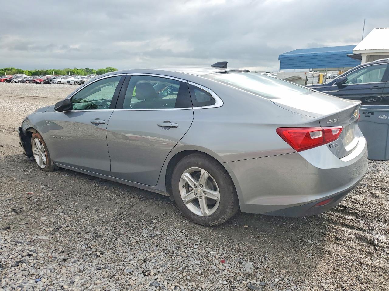 2023 CHEVROLET MALIBU LS photo 3