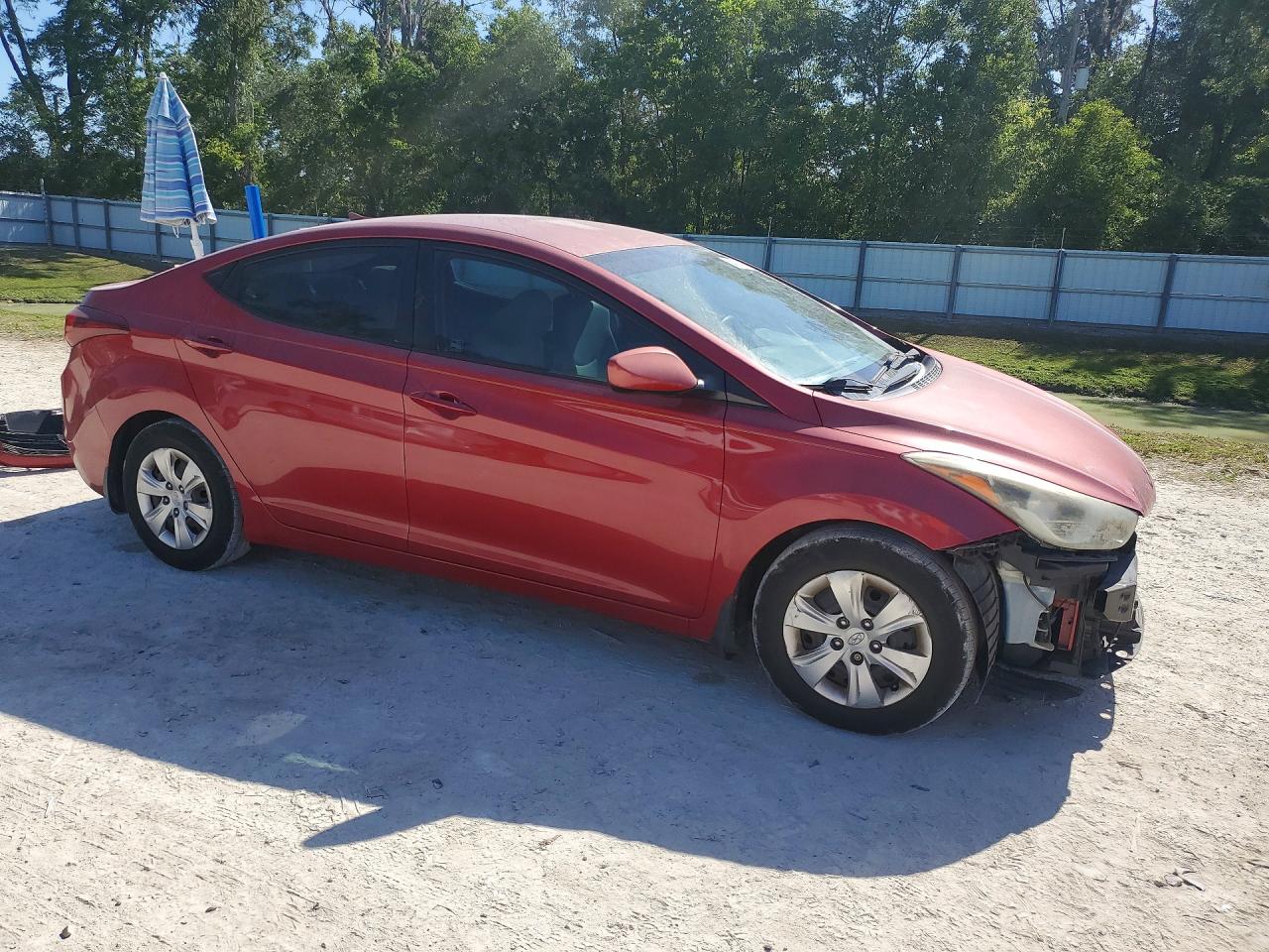 2016 HYUNDAI ELANTRA SE photo 7