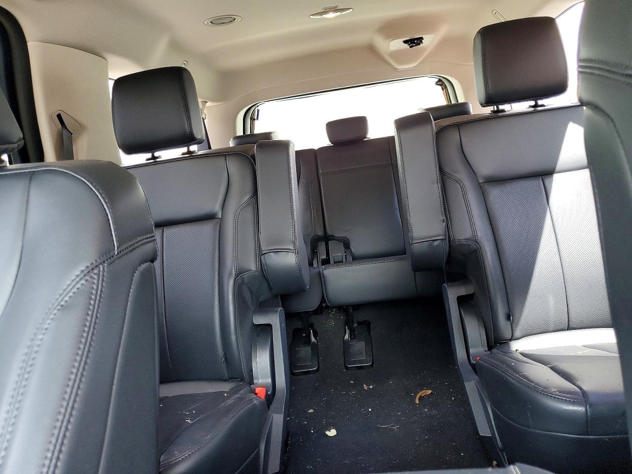 2024 FORD EXPEDITION MAX XLT photo 19