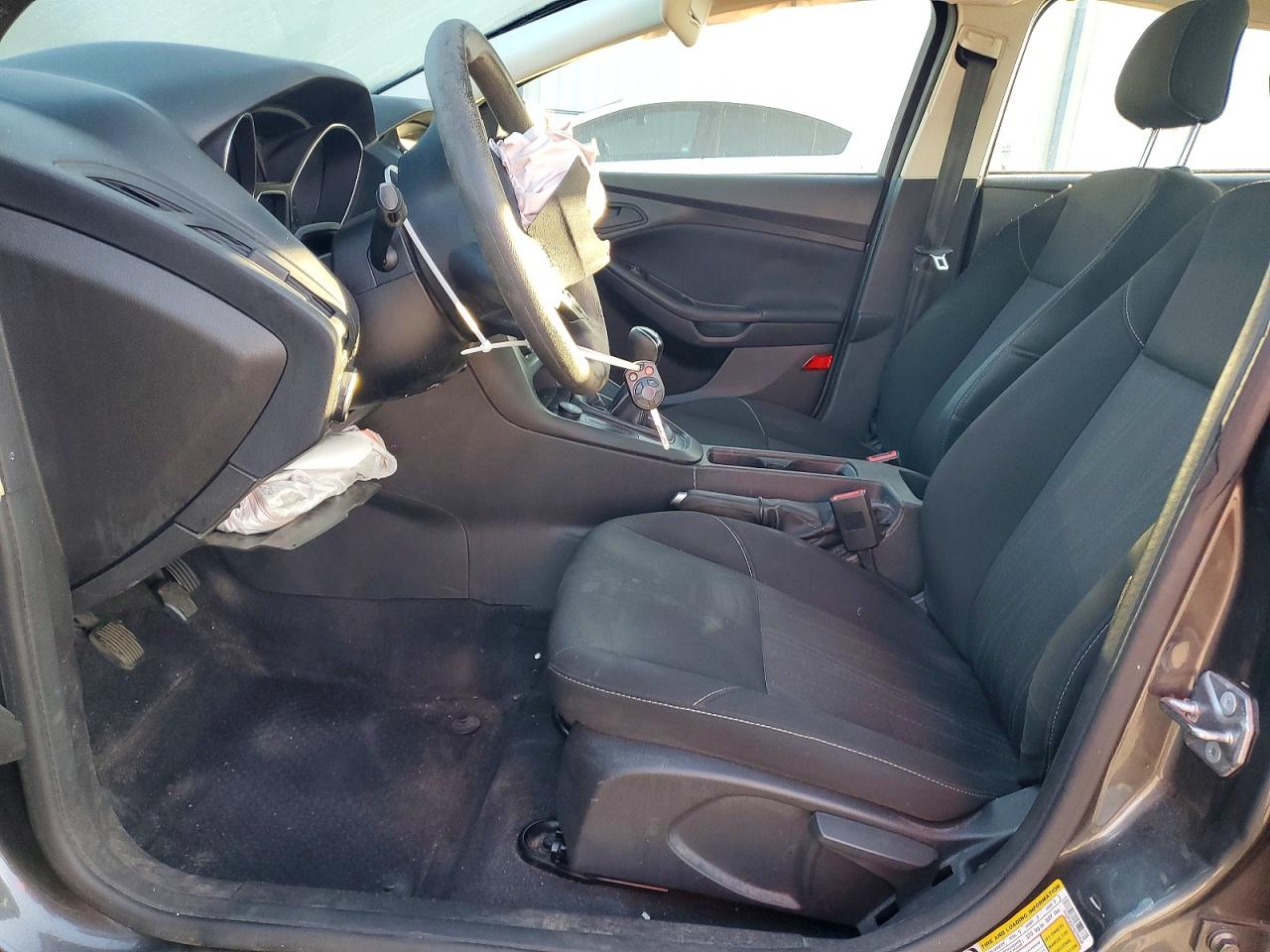 2018 FORD FOCUS S photo 13