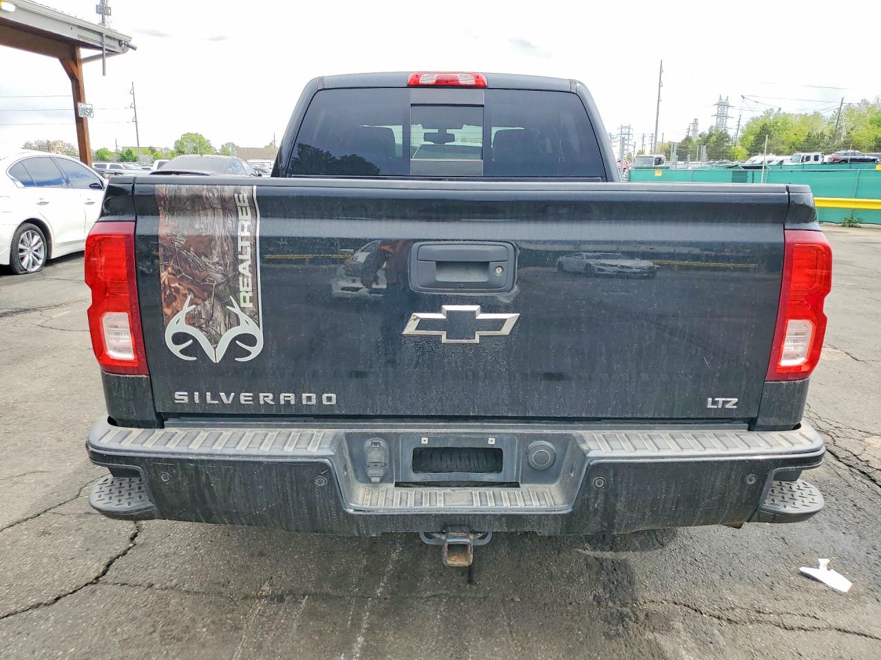 2016 CHEVROLET SILVERADO K1500 LTZ photo 11