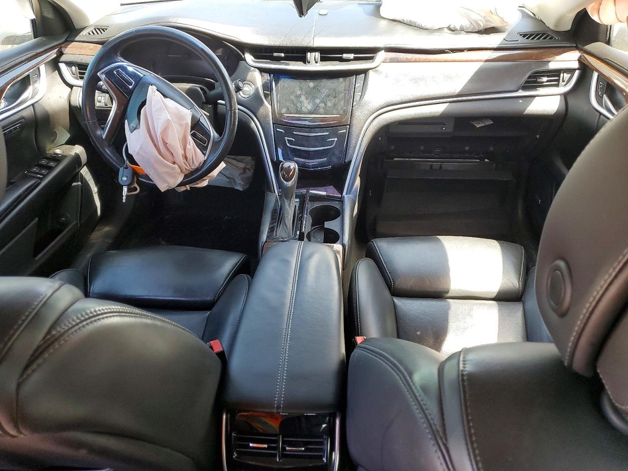 2013 CADILLAC XTS LUXURY COLLECTION photo 22