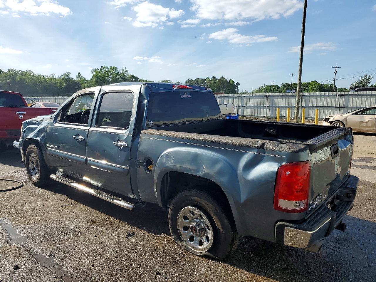 2010 GMC SIERRA C1500 SLE photo 3