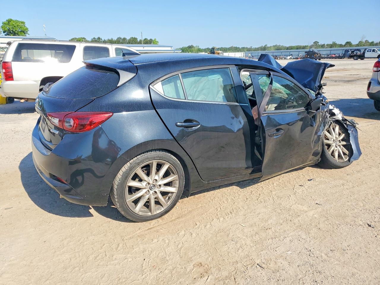 2017 MAZDA 3 GRAND TOURING photo 7