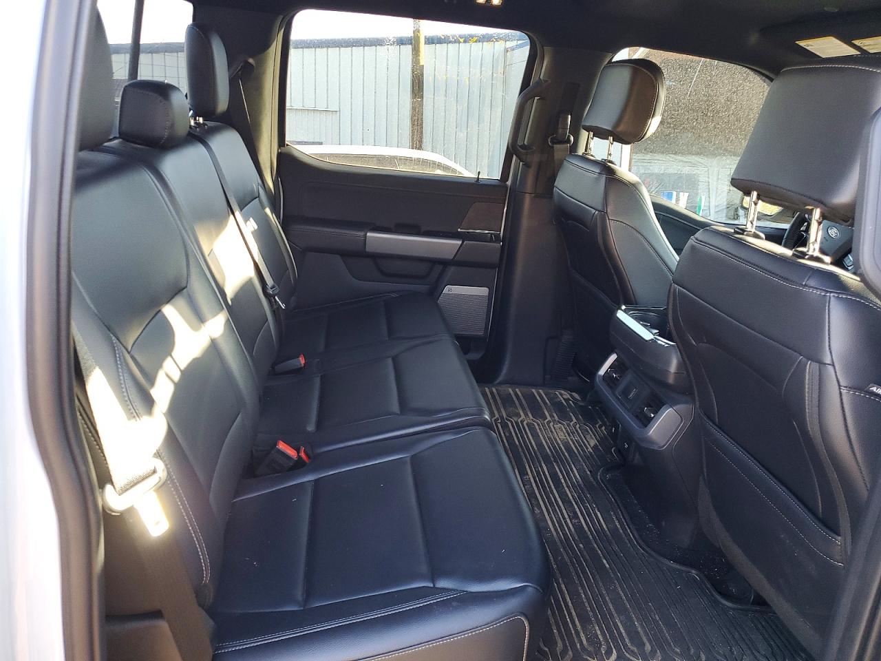 2025 FORD F150 XLT photo 10