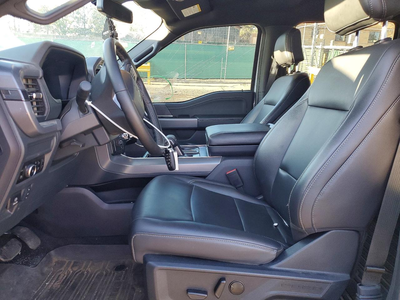 2025 FORD F150 XLT photo 7