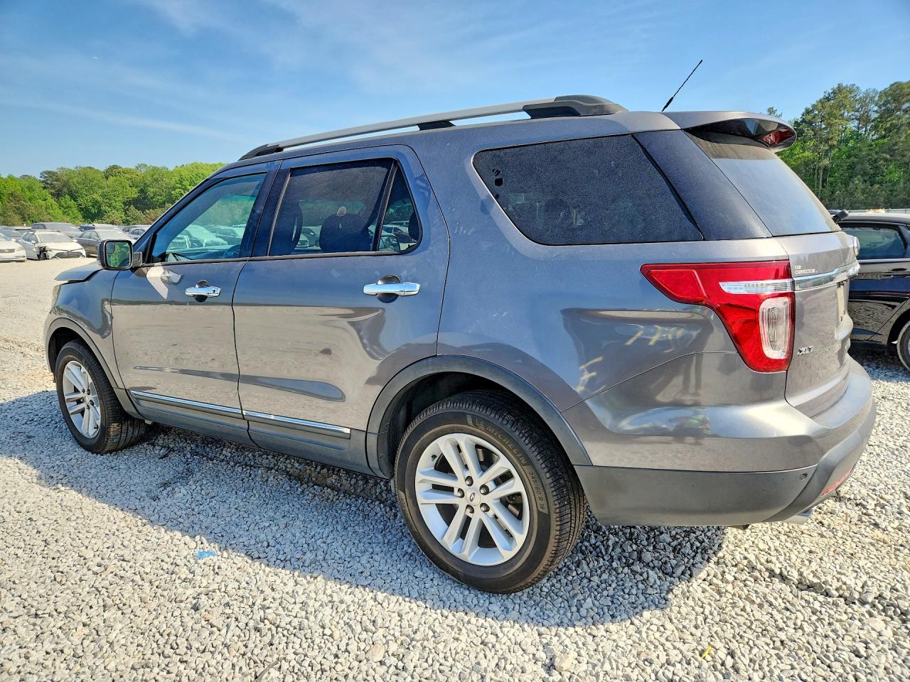 2013 FORD EXPLORER XLT photo 3